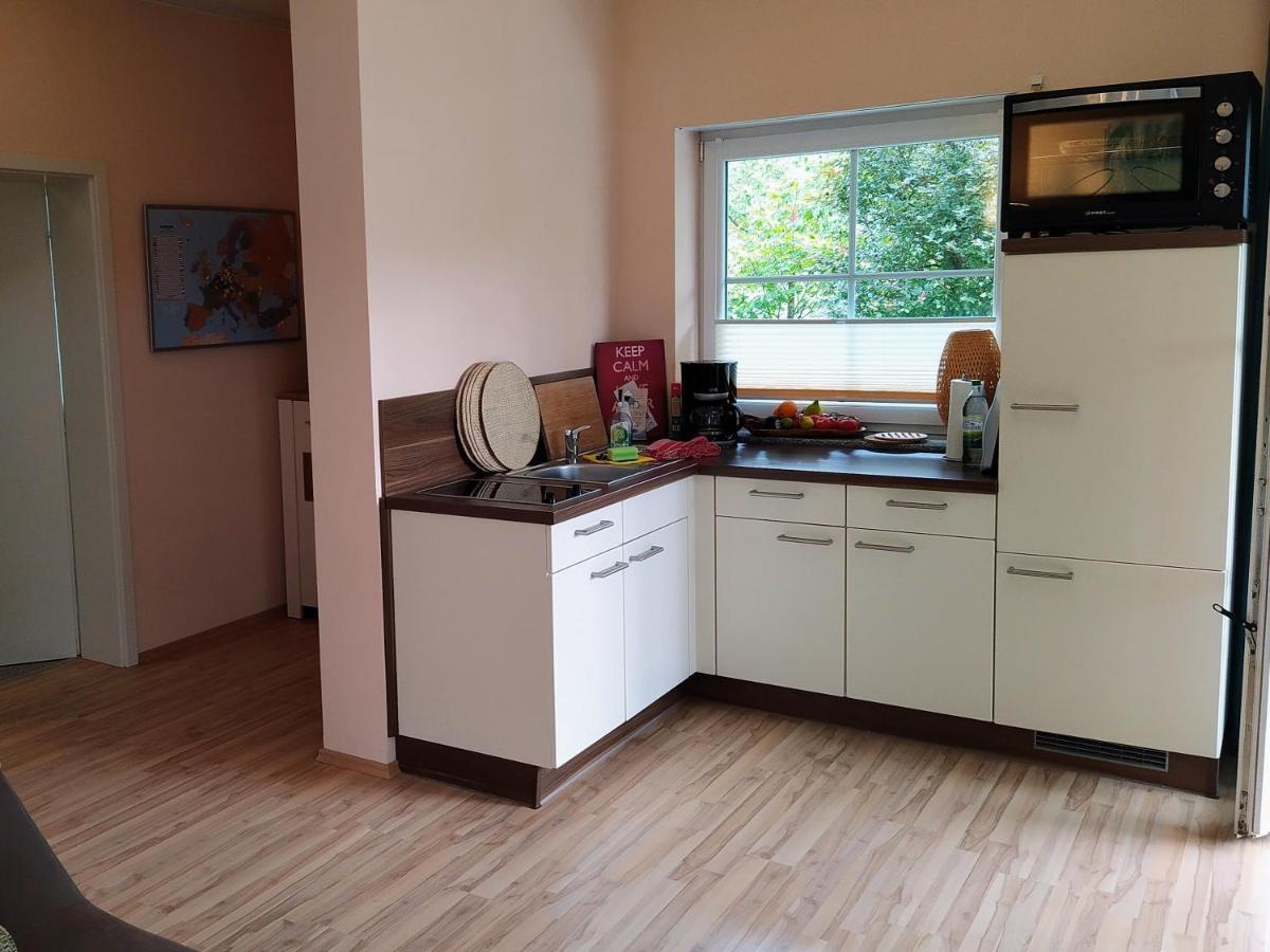 Entspannen Im Gruenen, Ferienwohnung Mit Eigenem Garten Keilberg Exterior photo